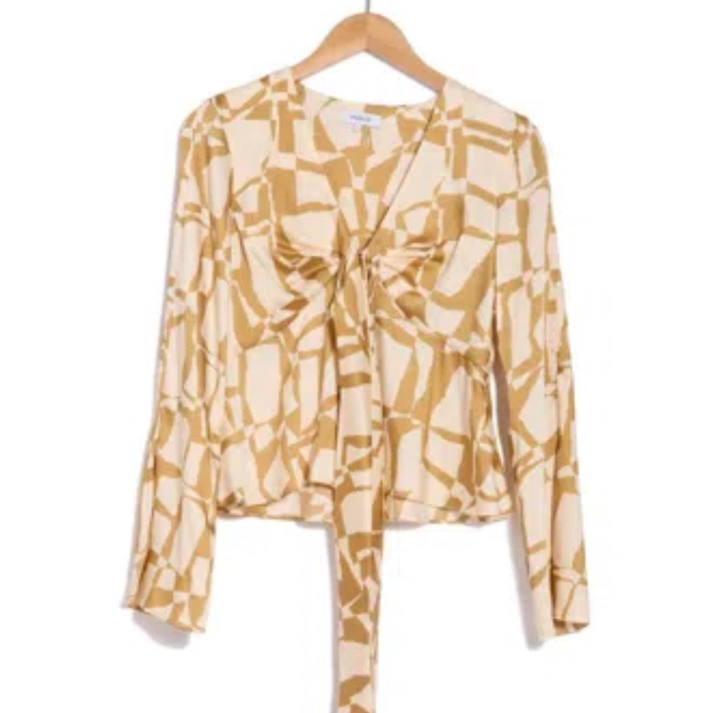 Parker Cream and Tan Patterned Women’s Blouse✨
